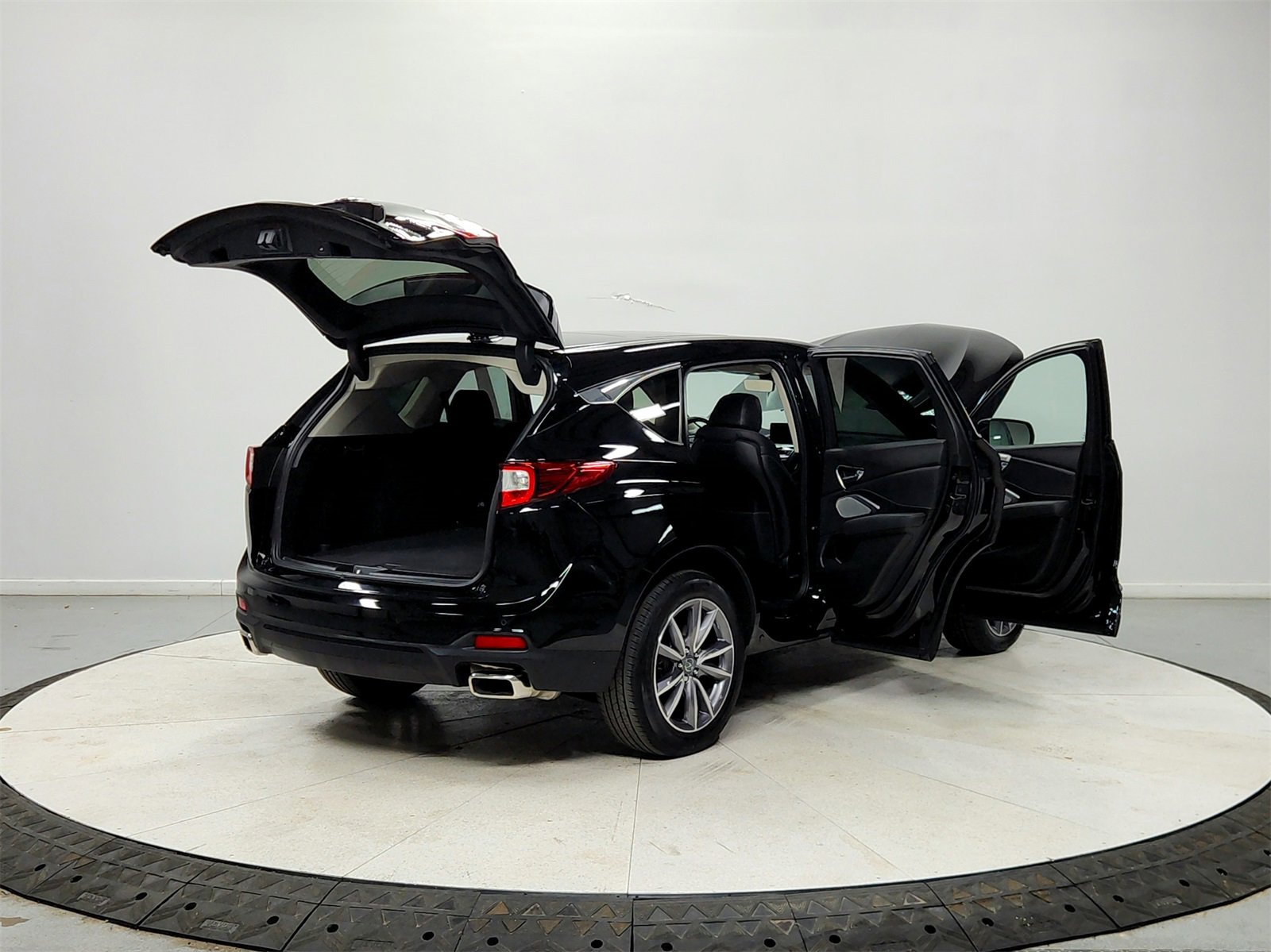 Used 2023 Acura RDX w/ Technology Package image 15