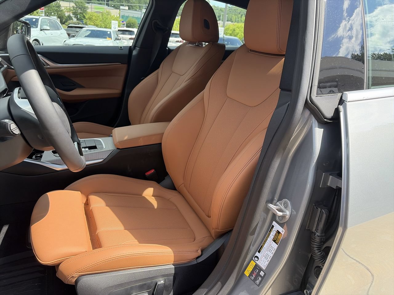 Used 2026 BMW i4 eDrive40 w/ Premium Package RWD image 14