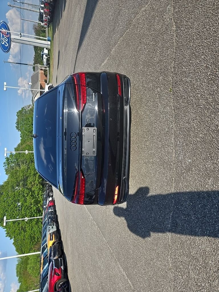 Used 2021 Audi A6 Premium Plus w/ Premium Plus Package AWD/4WD image 5