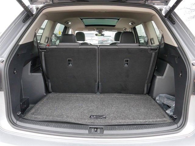 Certified 2025 Volkswagen Atlas SEL image 19