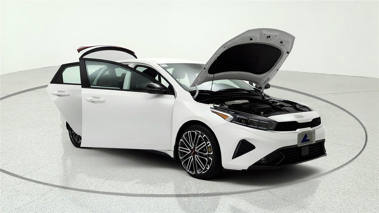 Used 2023 Kia Forte GT FWD image 11