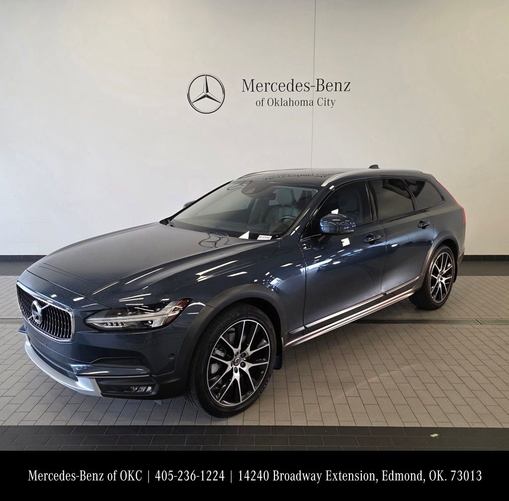 Used 2018 Volvo V90 T6 Cross Country w/ Convenience Package