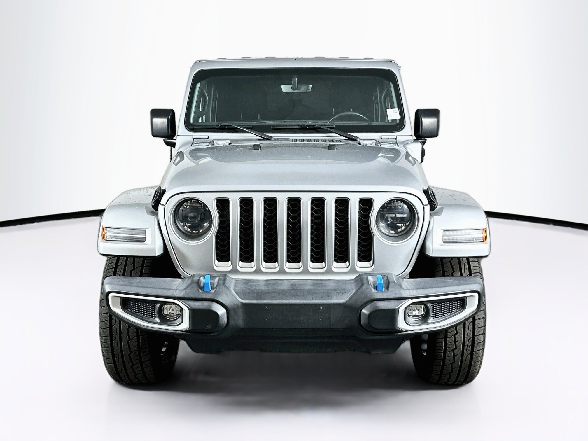 Used 2023 Jeep Wrangler Unlimited Sahara w/ Cold Weather Group AWD/4WD image 2
