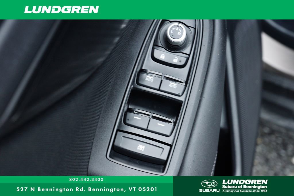 Used 2024 Subaru Outback Premium image 12