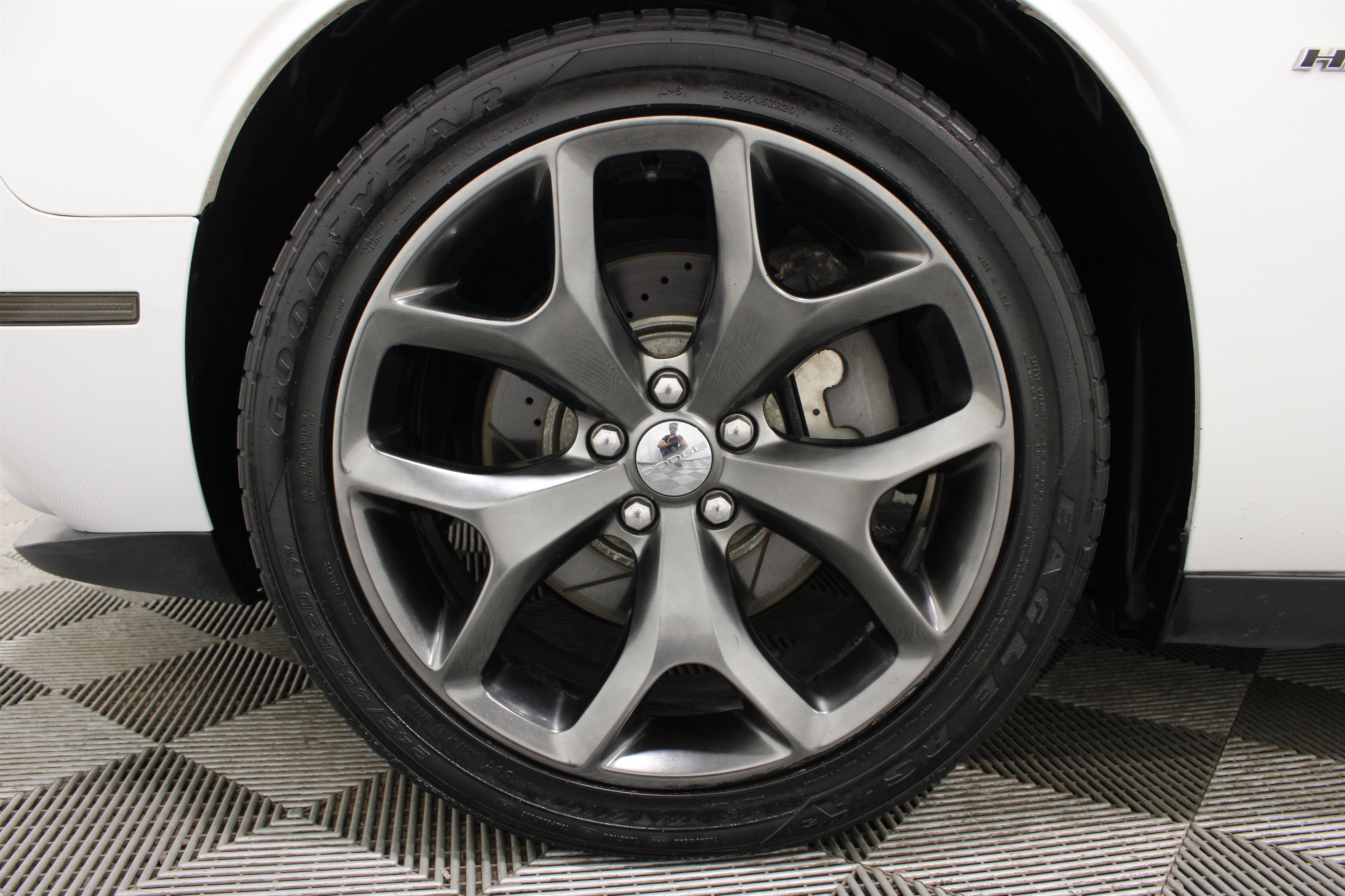 Used 2015 Dodge Challenger R/T Plus RWD image 31