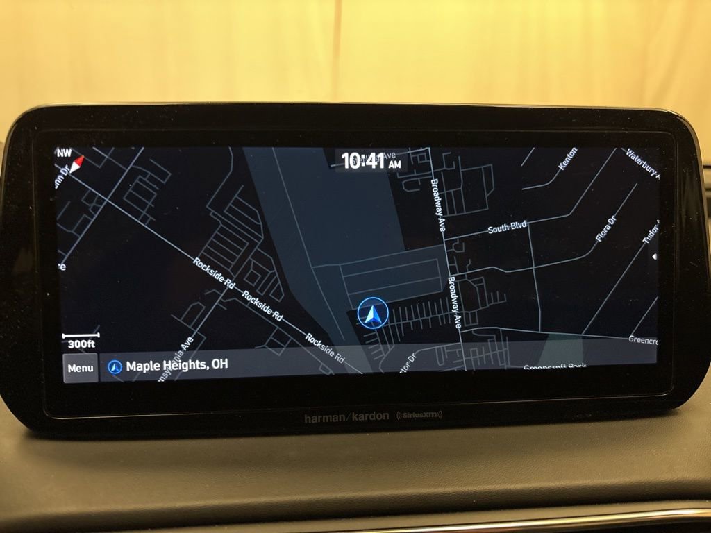 Certified 2022 Hyundai Santa Fe Limited image 17