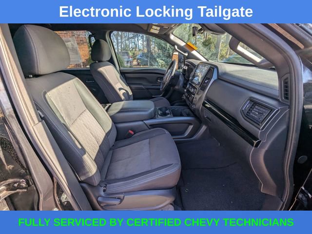Used 2023 Nissan Titan SV w/ SV Convenience Package image 21