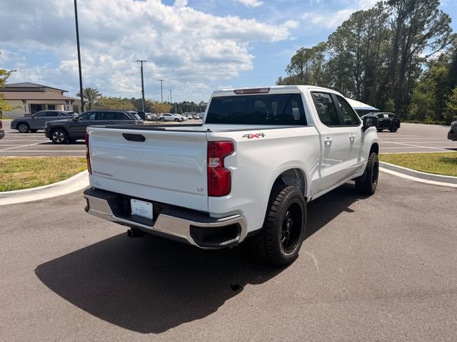 Used 2025 Chevrolet Silverado 1500 LT AWD/4WD image 22