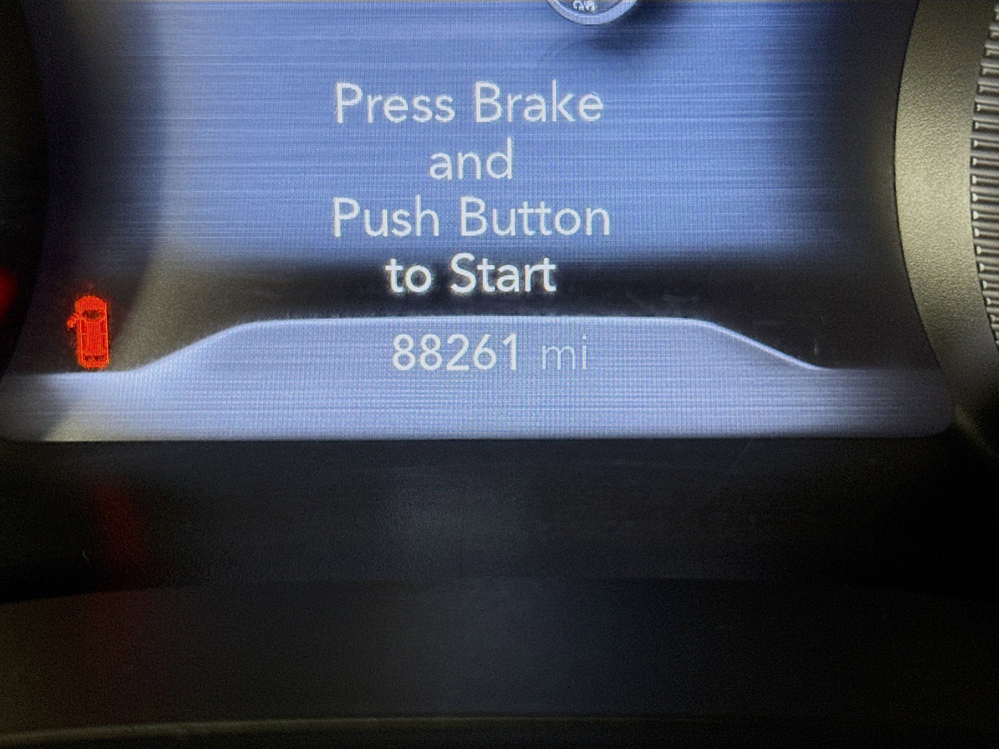 Used 2019 Jeep Cherokee Overland w/ Technology Group image 16