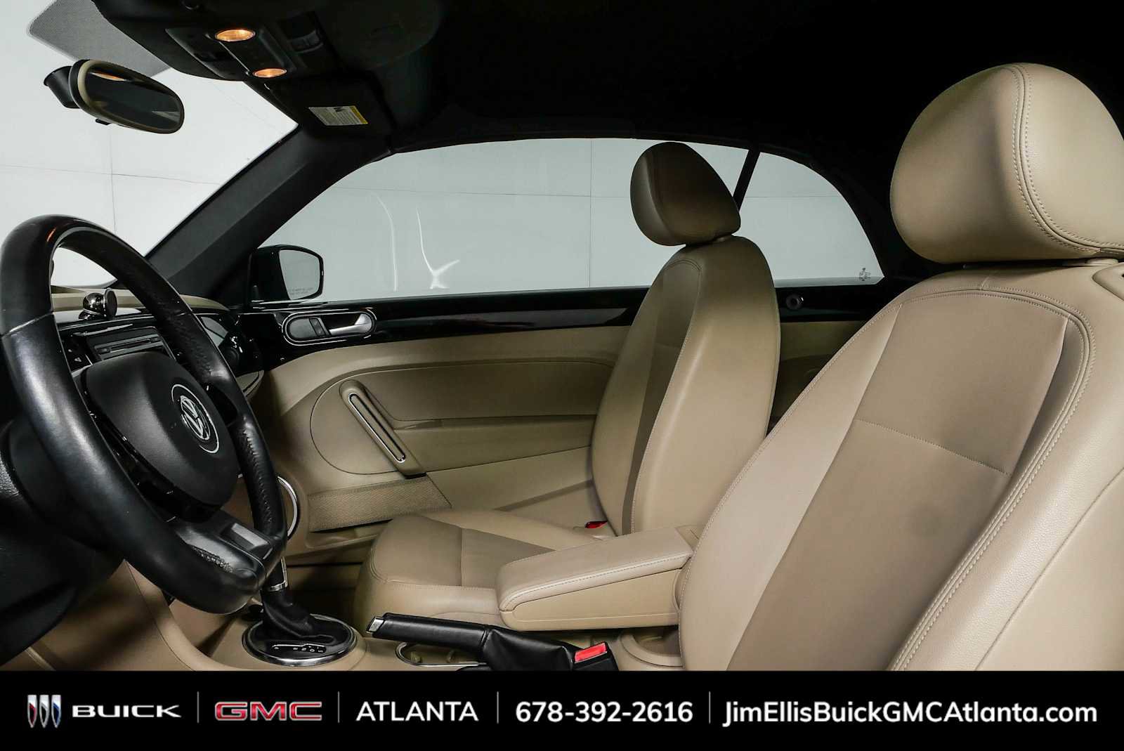 Used 2013 Volkswagen Beetle 2.0T FWD image 5