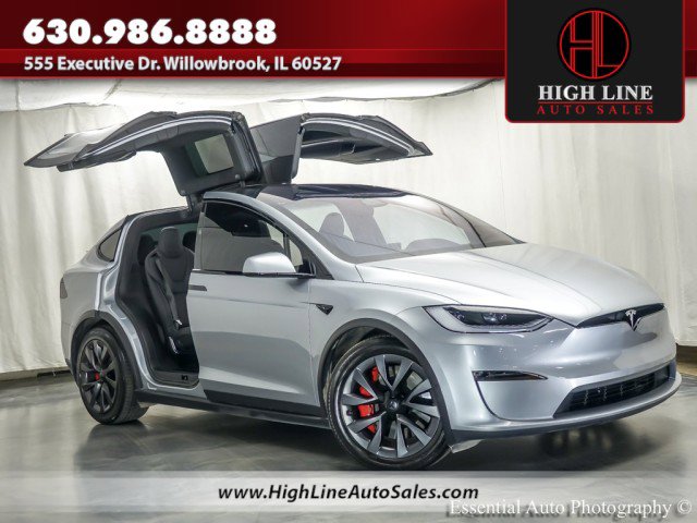 Used 2025 Tesla Model X Plaid image 1