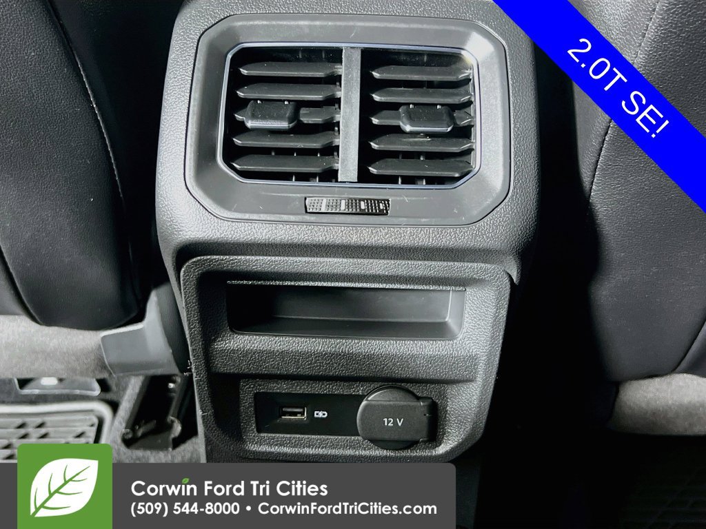 Used 2018 Volkswagen Tiguan SE w/ 3rd Row Seat Package AWD/4WD image 27