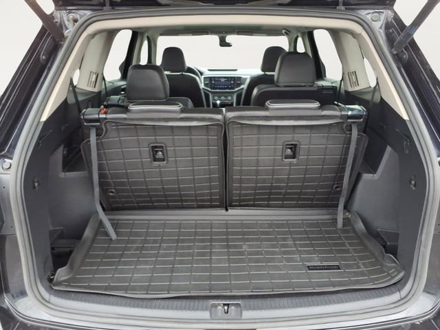 Used 2022 Volkswagen Atlas SEL R-Line image 28