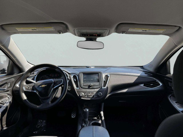 Used 2016 Chevrolet Malibu LT image 39