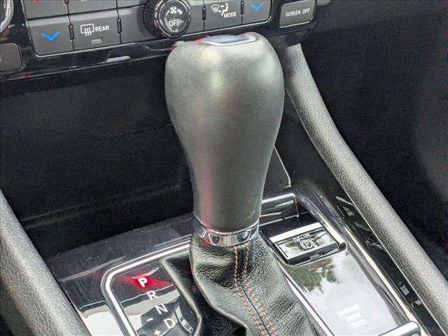 Used 2022 Jeep Compass Limited w/ Elite Group image 12