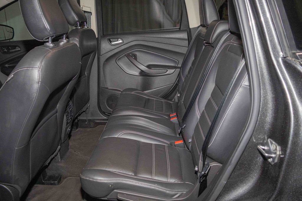 Used 2018 Ford Escape SEL image 13