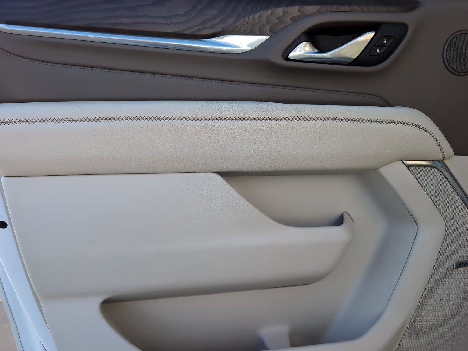 Used 2023 GMC Yukon XL Denali image 37