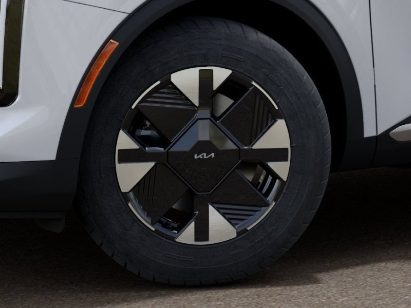 New 2026 Kia Sportage LX FWD image 9