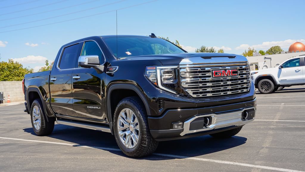 New 2026 GMC Sierra 1500 Denali w/ Technology Package AWD/4WD image 5