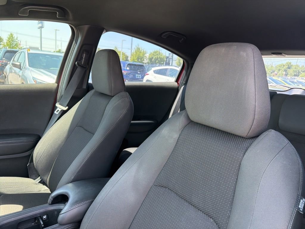 Used 2020 Honda HR-V Sport image 5