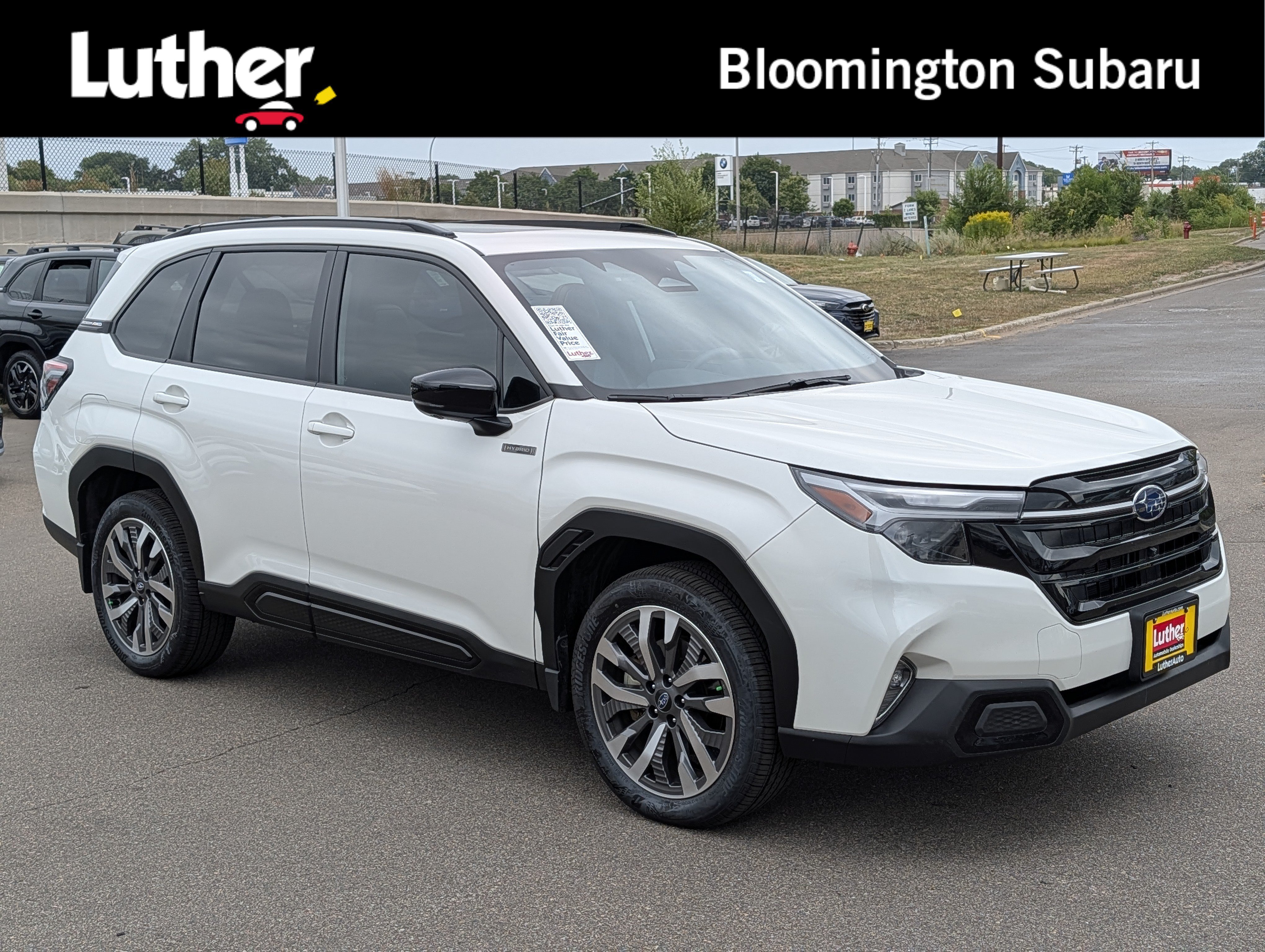 Used 2025 Subaru Forester Touring AWD/4WD image 1