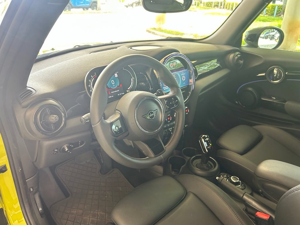 Used 2023 MINI Cooper S FWD image 4