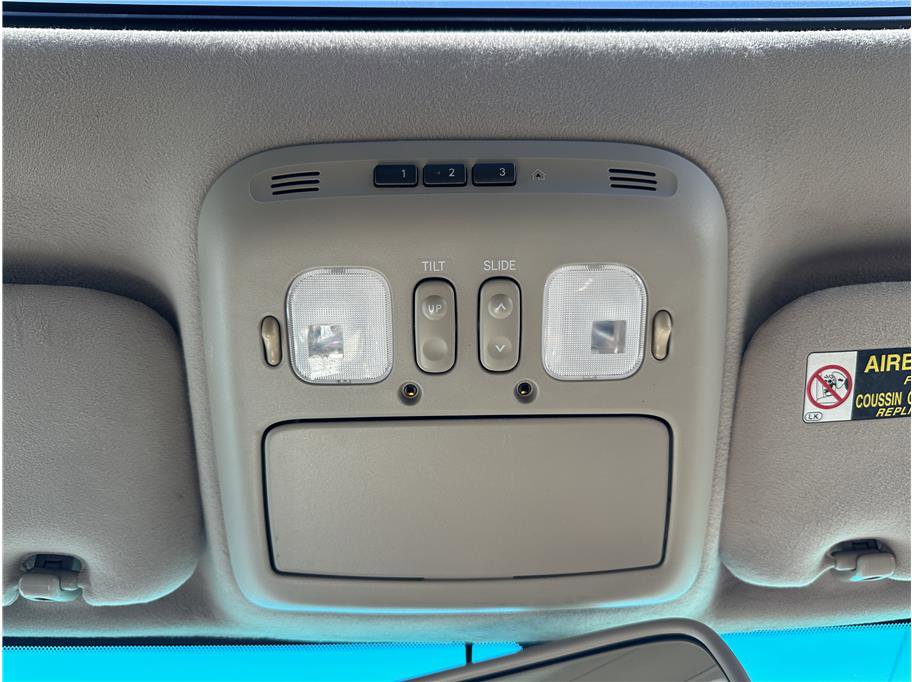 Used 2005 Lexus LX 470 4WD image 28