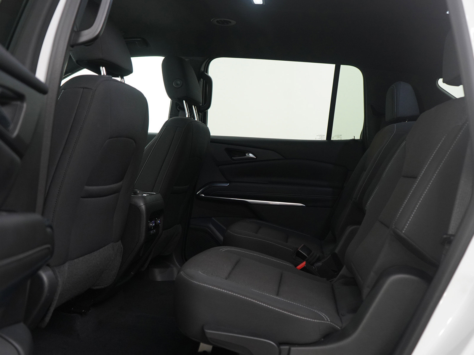 Used 2024 Chevrolet Traverse LT image 20