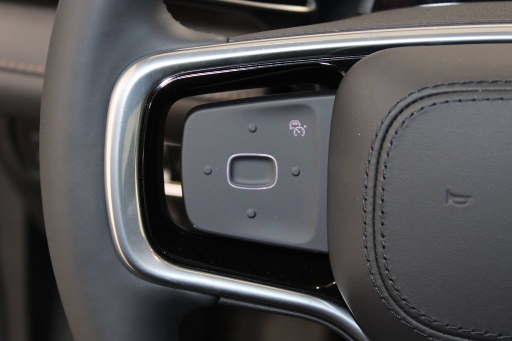 New 2026 Lincoln Nautilus Reserve AWD/4WD image 36