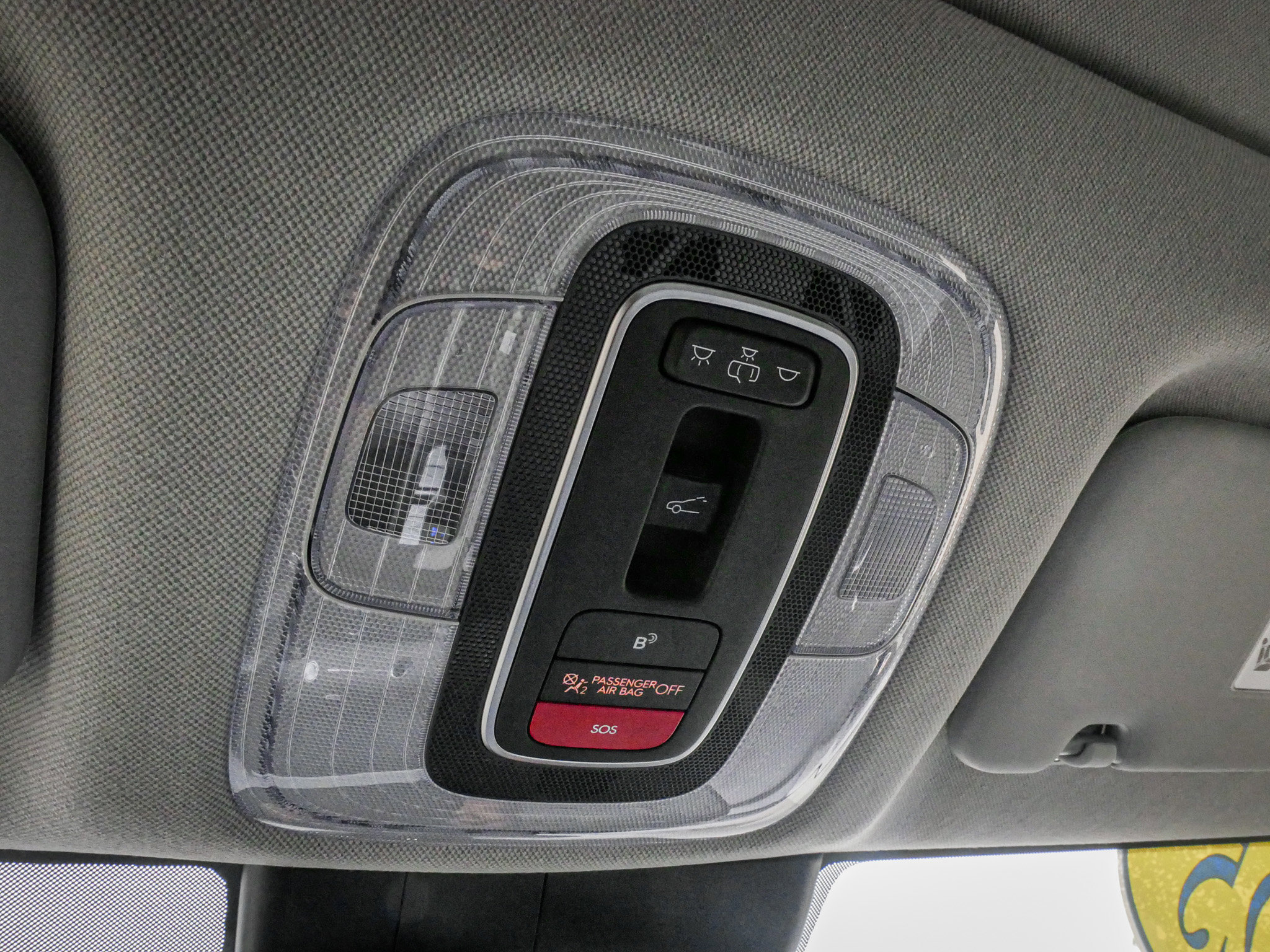 Used 2025 Hyundai Elantra Limited image 27