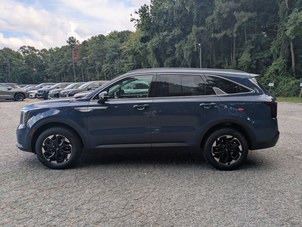 Used 2026 Kia Sorento S AWD/4WD image 7