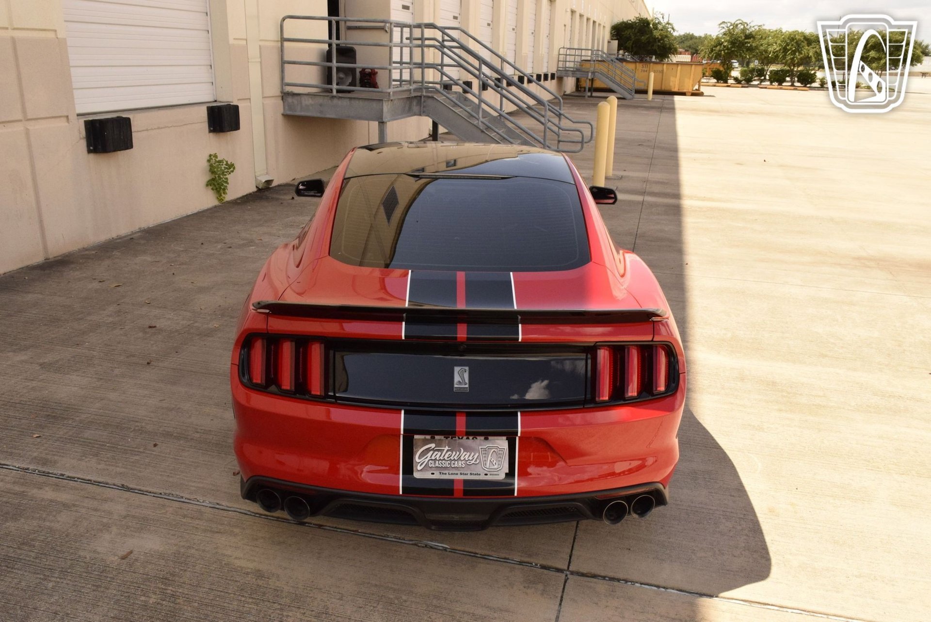 Used 2017 Ford Mustang Shelby GT350 RWD image 9