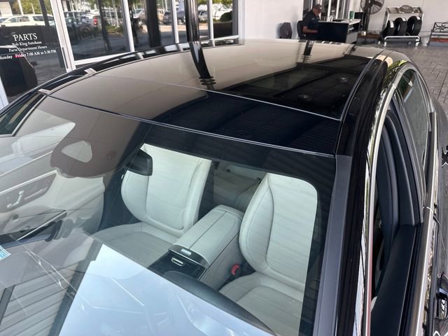 Certified 2025 Mercedes-Benz C 300 Sedan image 9