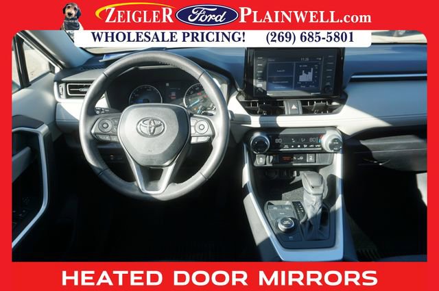 Used 2022 Toyota RAV4 XLE image 13