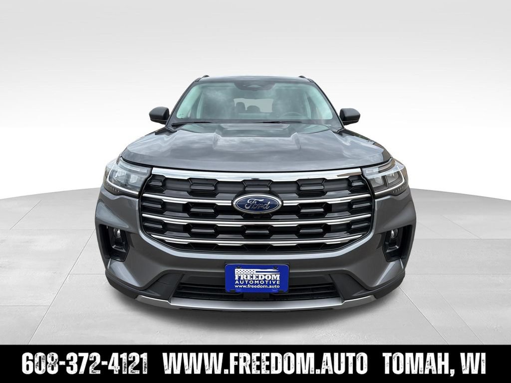 New 2026 Ford Explorer Active w/ Active Comfort Package AWD/4WD image 10