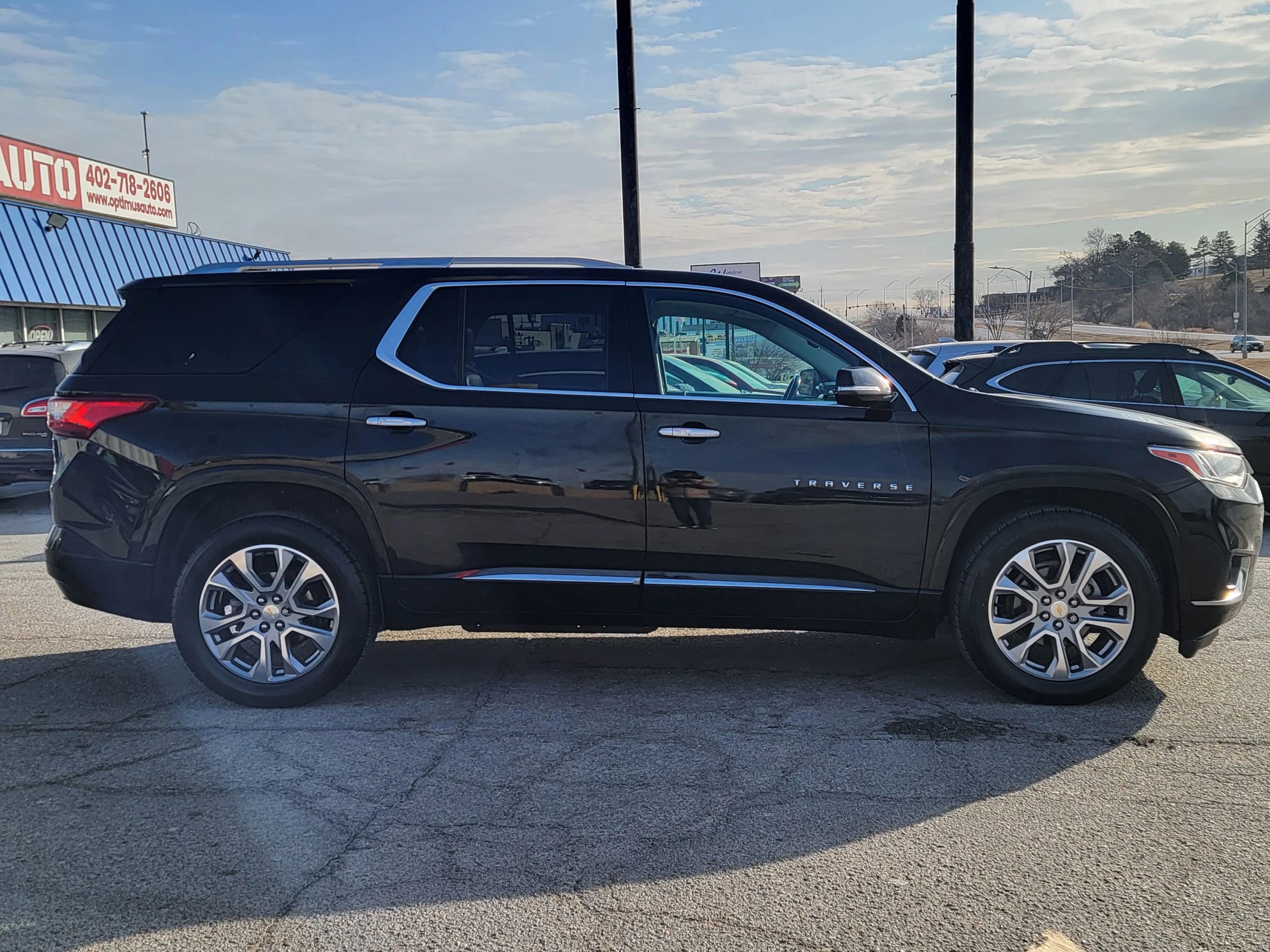 Used 2018 Chevrolet Traverse Premier image 8