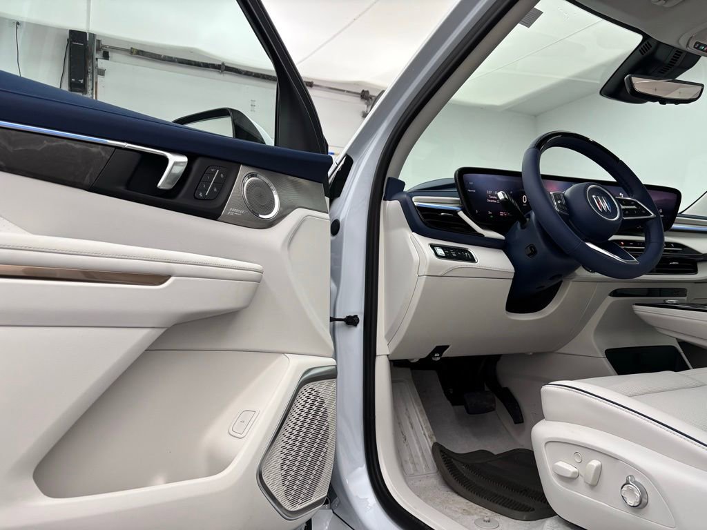 New 2026 Buick Enclave Avenir image 20