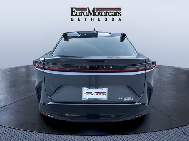 Used 2024 Lexus RZ 450e Premium w/ Accessory Package (Z1) image 4