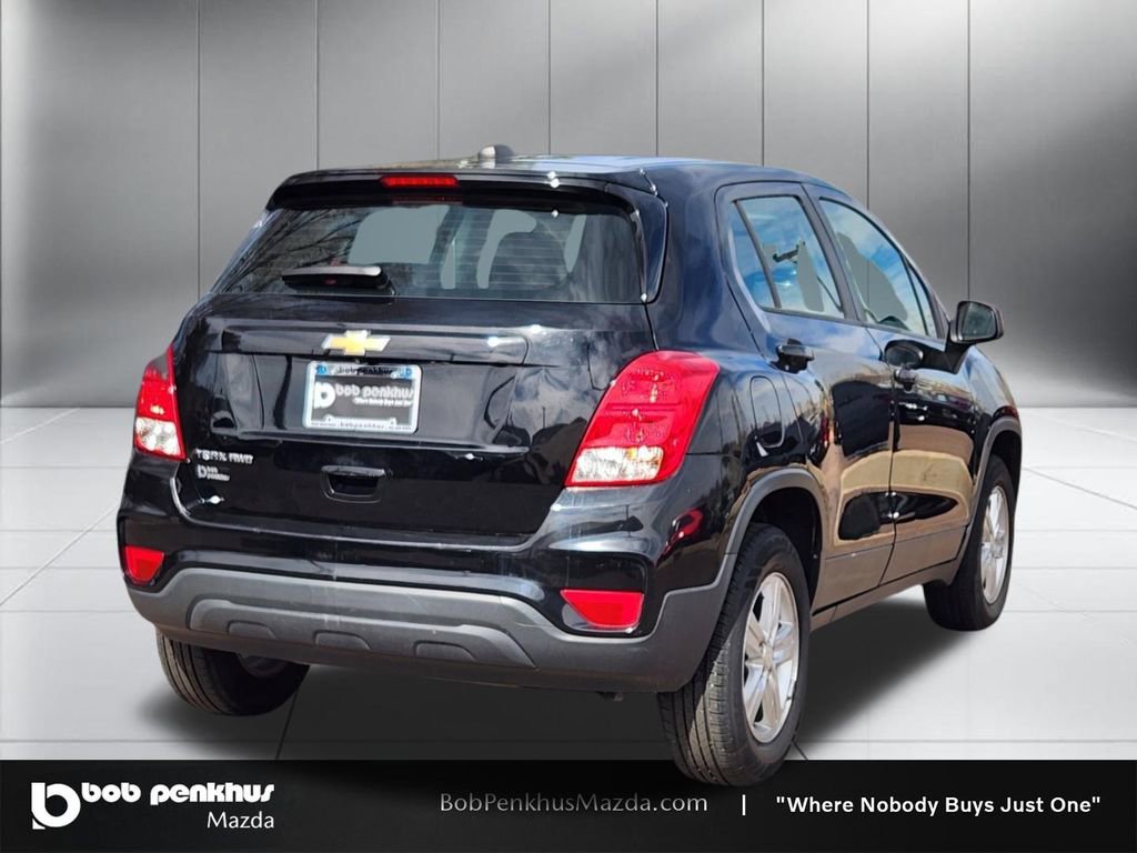 Used 2020 Chevrolet Trax LS image 24