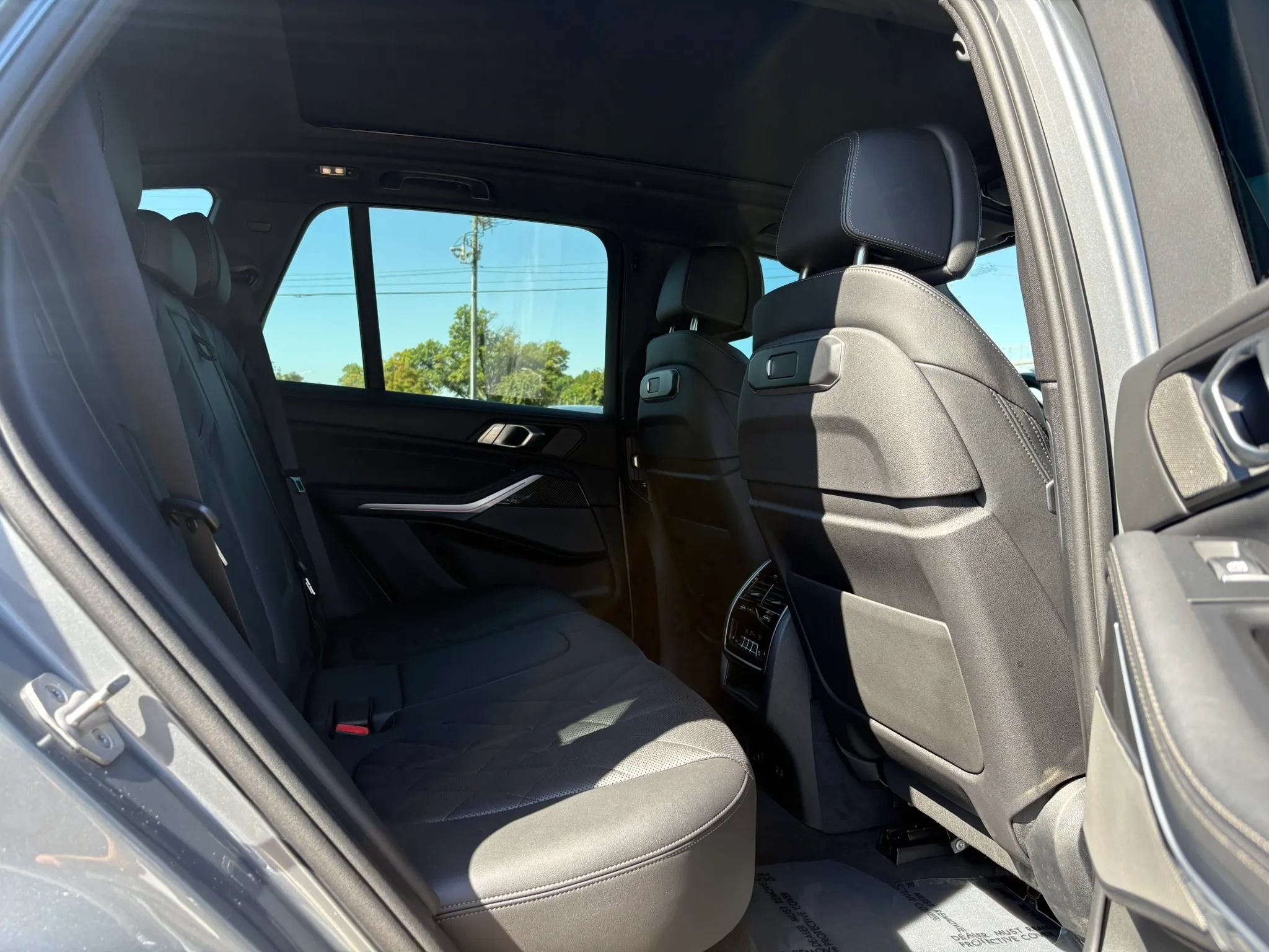 Used 2024 BMW X5 M60i w/ Climate Comfort Package AWD/4WD image 12