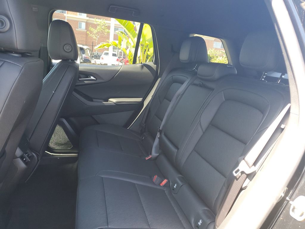 New 2026 Chevrolet Equinox LT image 14