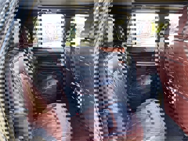 Used 2023 Ford Expedition Max Limited image 34