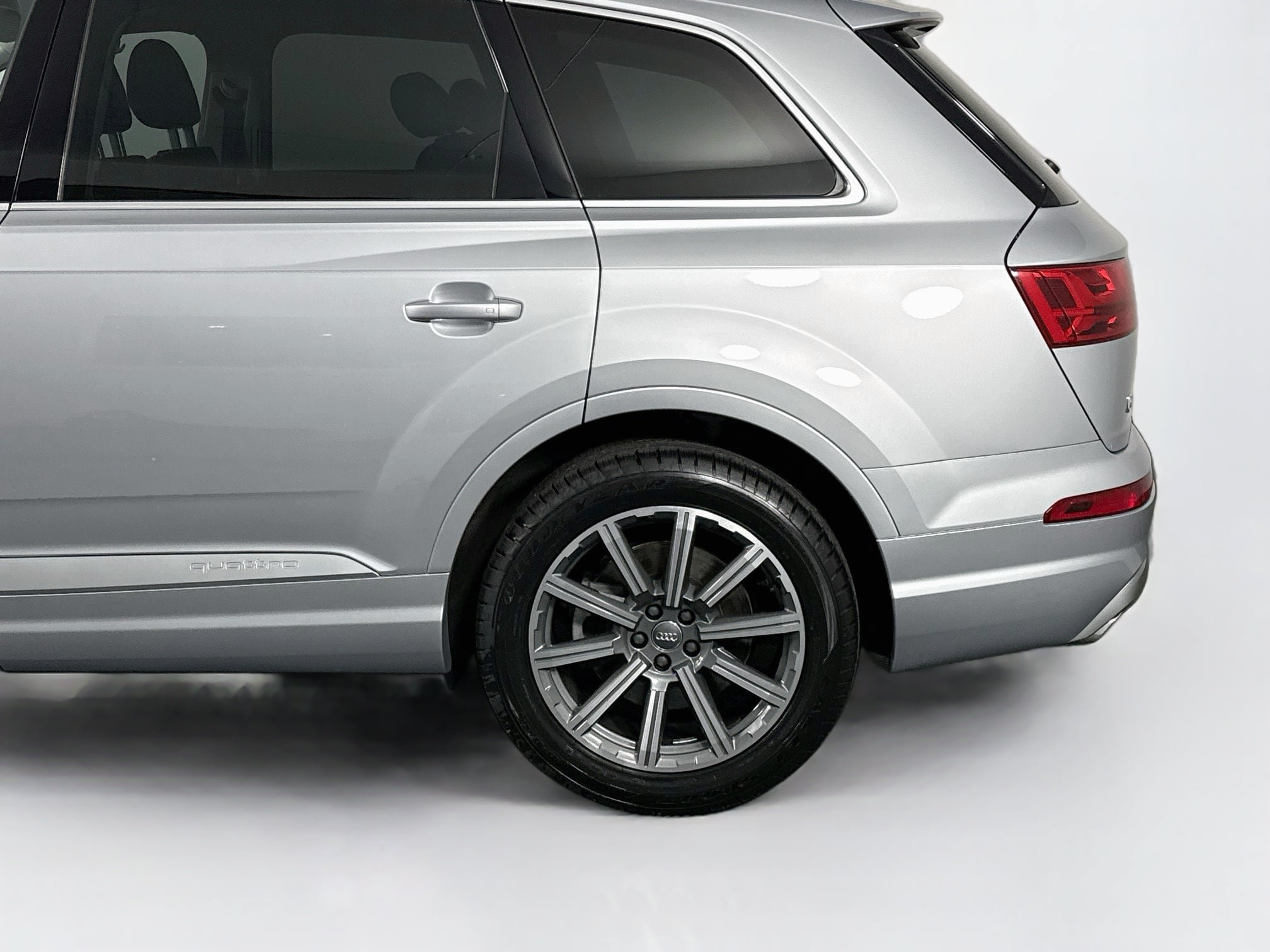 Used 2019 Audi Q7 3.0T Premium Plus AWD/4WD image 44
