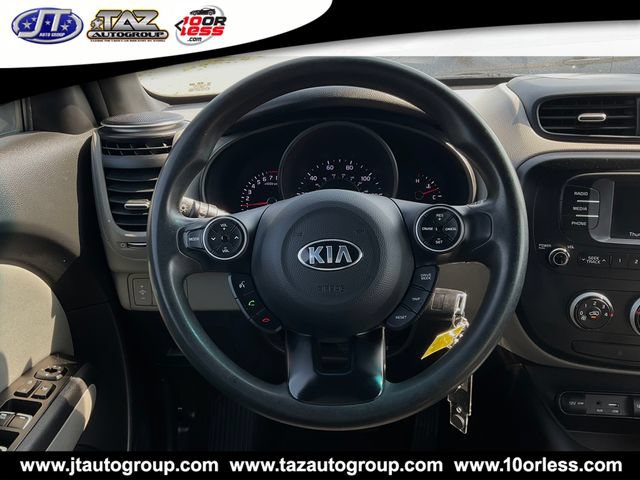 Used 2018 Kia Soul FWD image 16