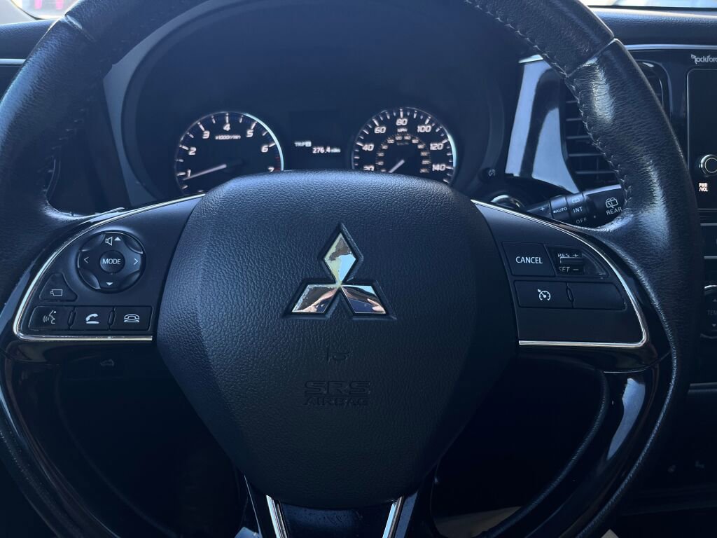 Used 2019 Mitsubishi Outlander SEL image 15