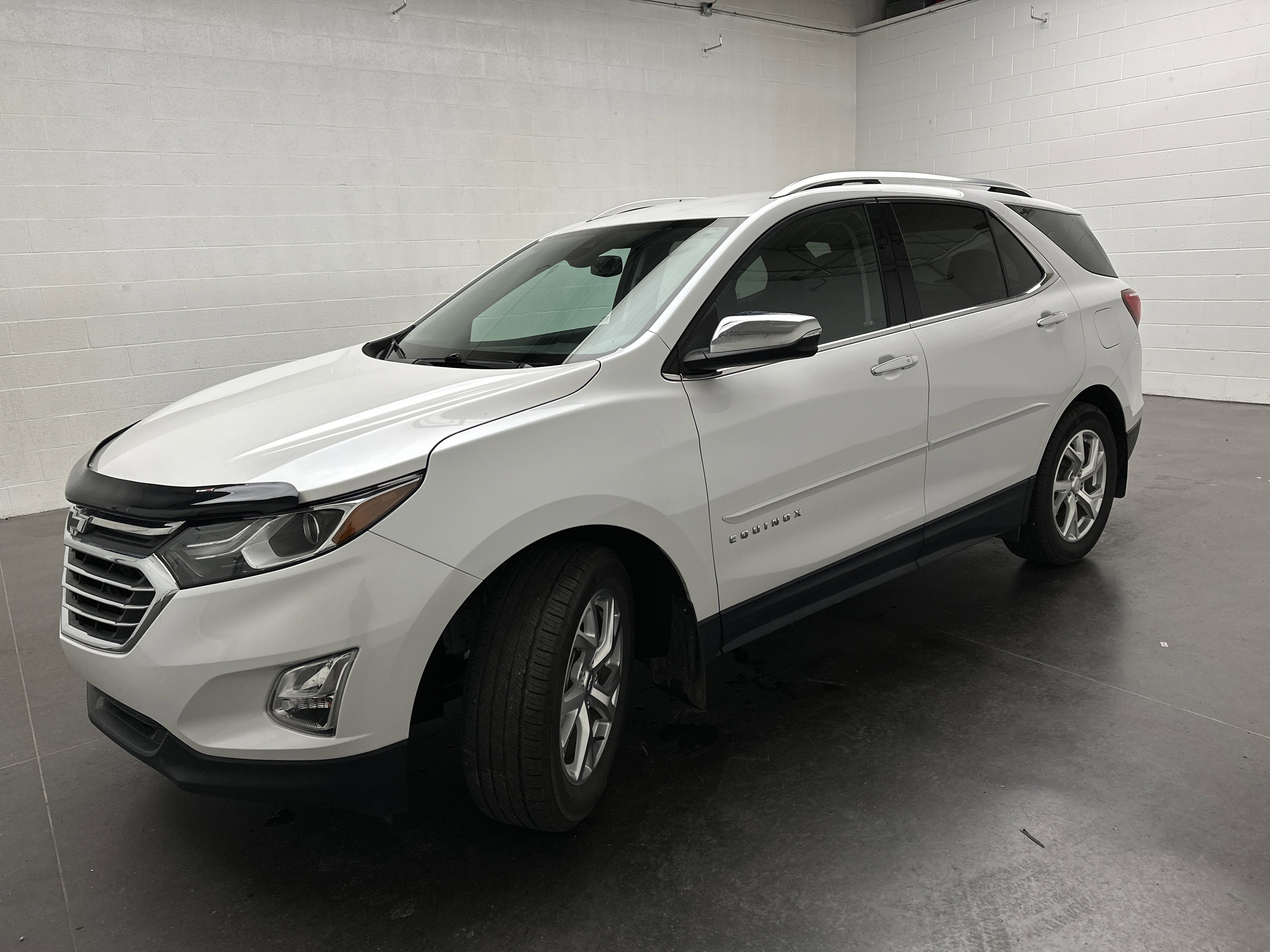 Used 2021 Chevrolet Equinox Premier FWD image 5