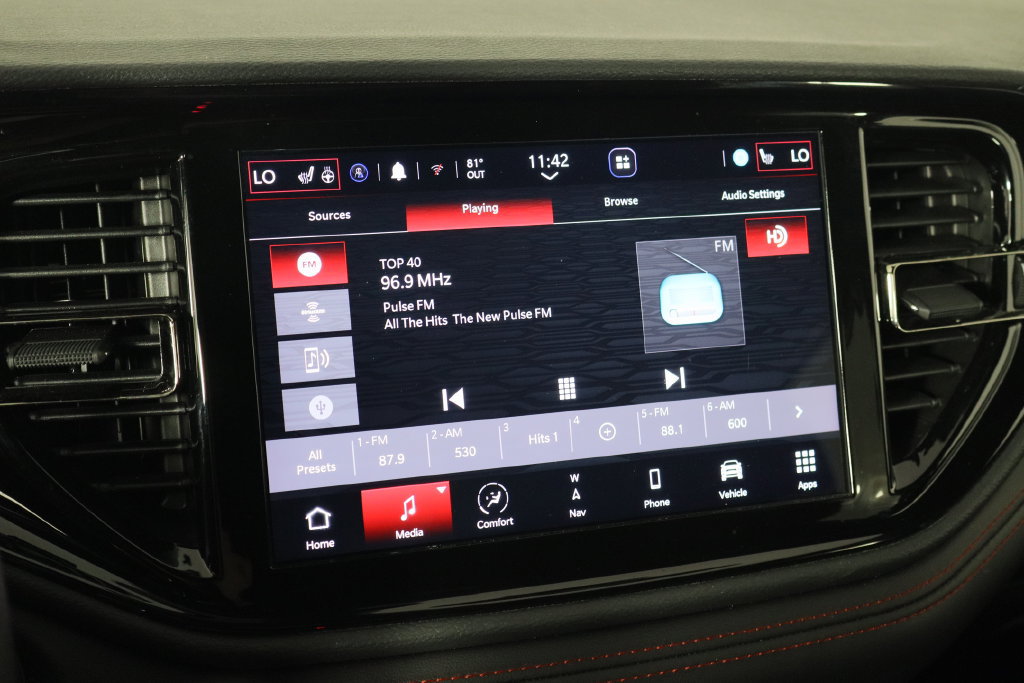 Used 2025 Dodge Durango GT AWD/4WD image 30