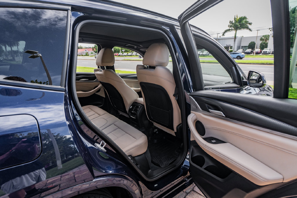 Used 2024 BMW X3 sDrive30i w/ Premium Package RWD image 40