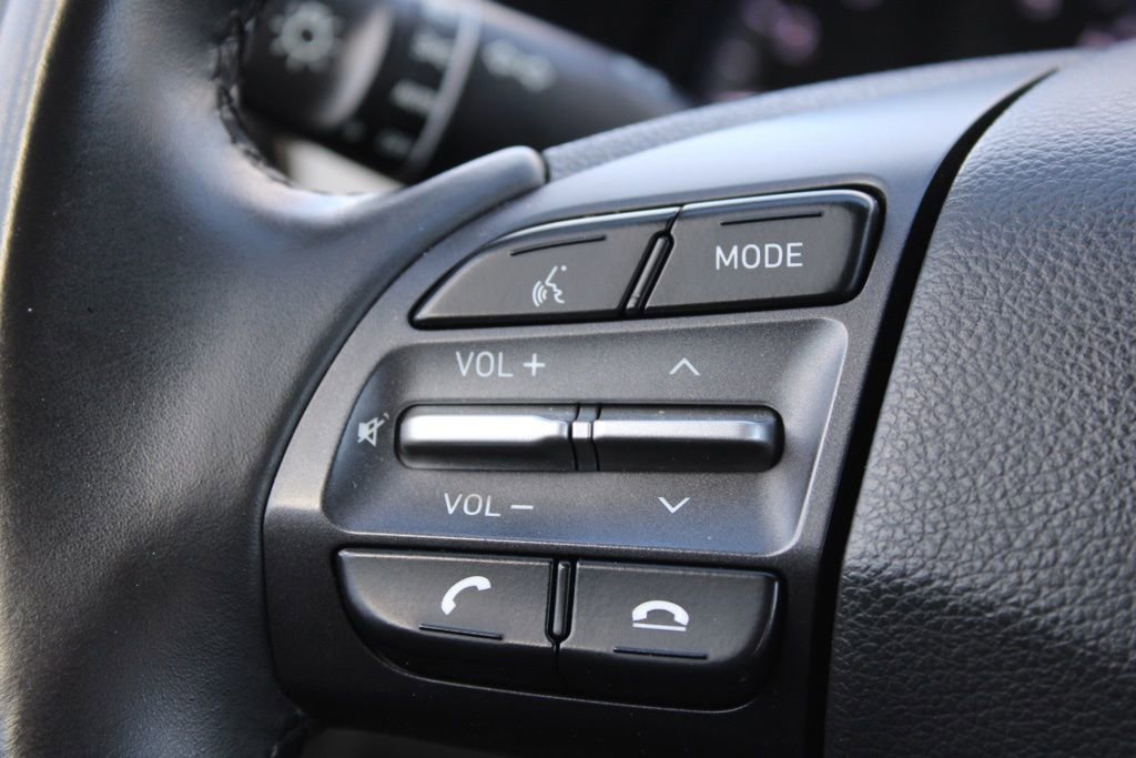 Used 2021 Hyundai Kona SEL w/ Cargo Package image 28