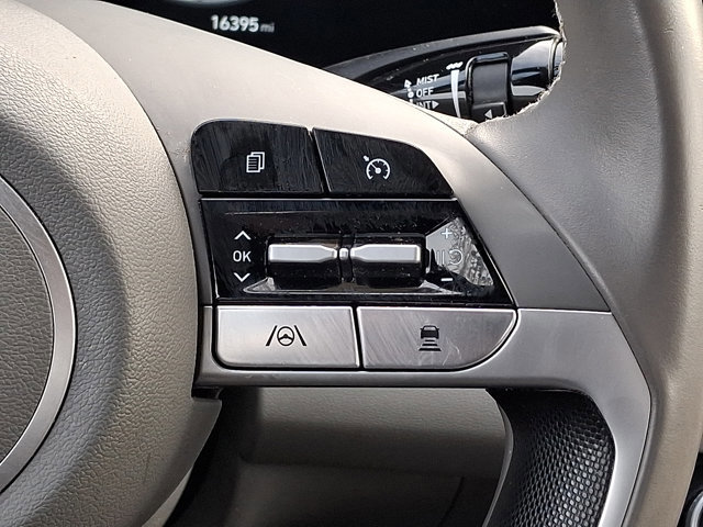 Used 2023 Hyundai Elantra SEL w/ Convenience Package image 22